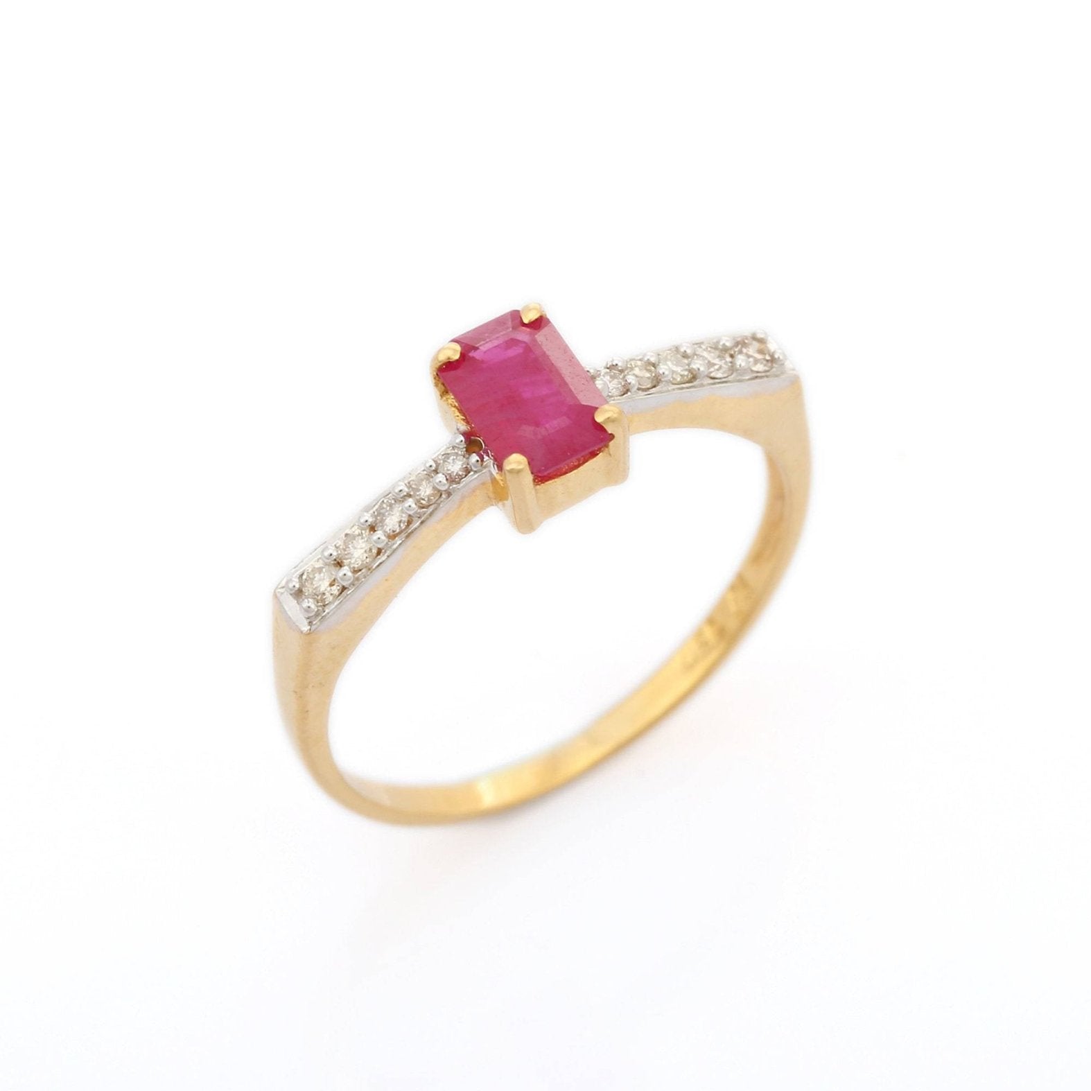 18K Yellow Gold Ruby Ring - VR Jewels