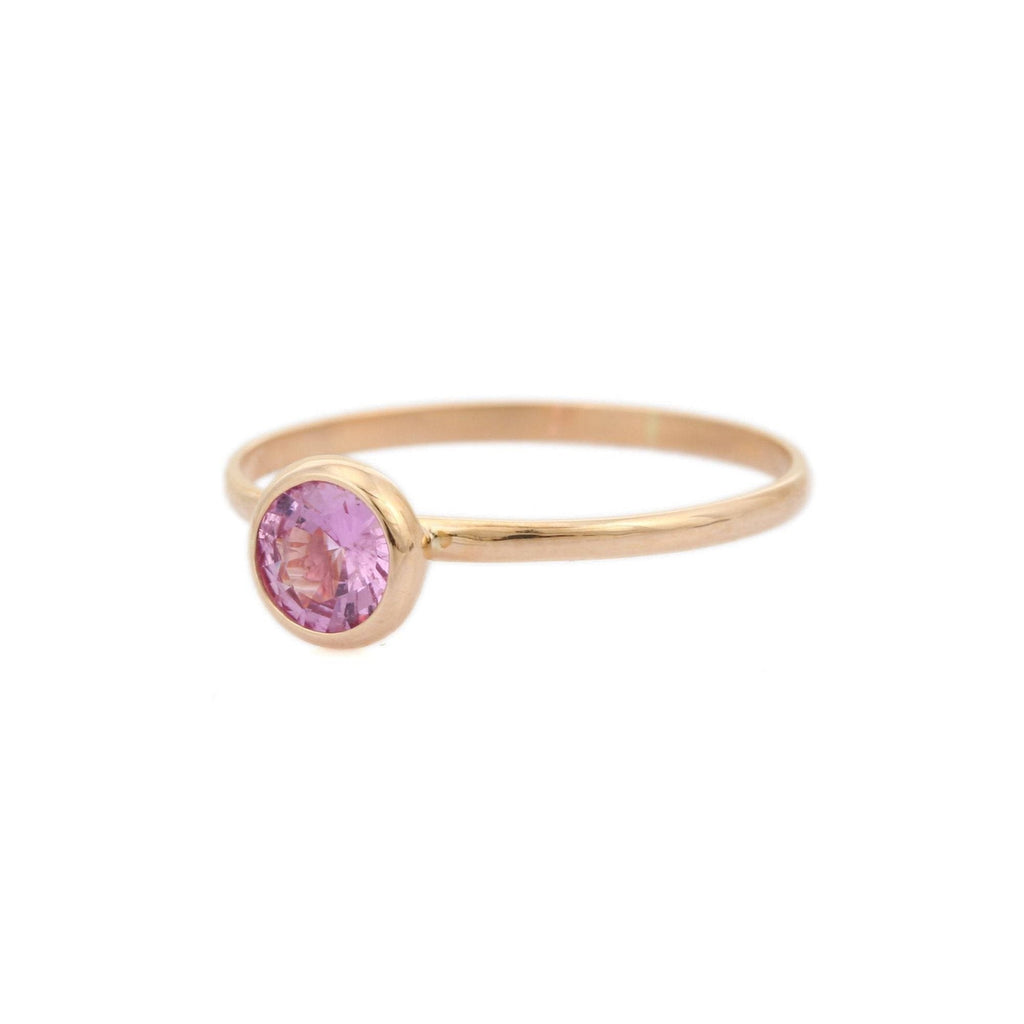 18K Yellow Gold Sapphire Ring Image