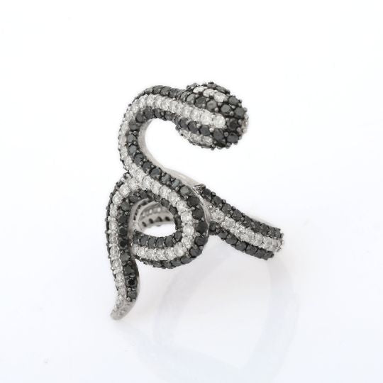 18K Gold Black & White Diamond Snake Ring Image